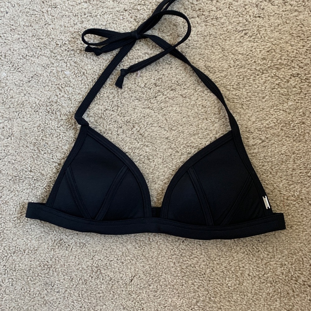 Black bikini top